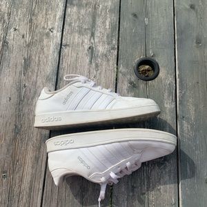 White Adidas casual shoes